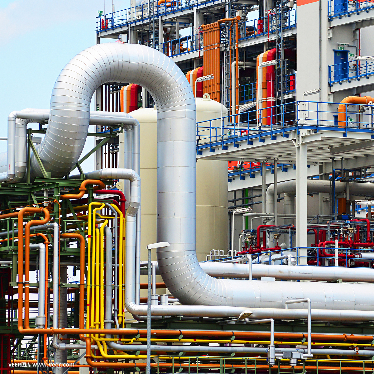 化學(xué)工業(yè)。制造化學(xué)產(chǎn)品的工廠。建筑和設(shè)備